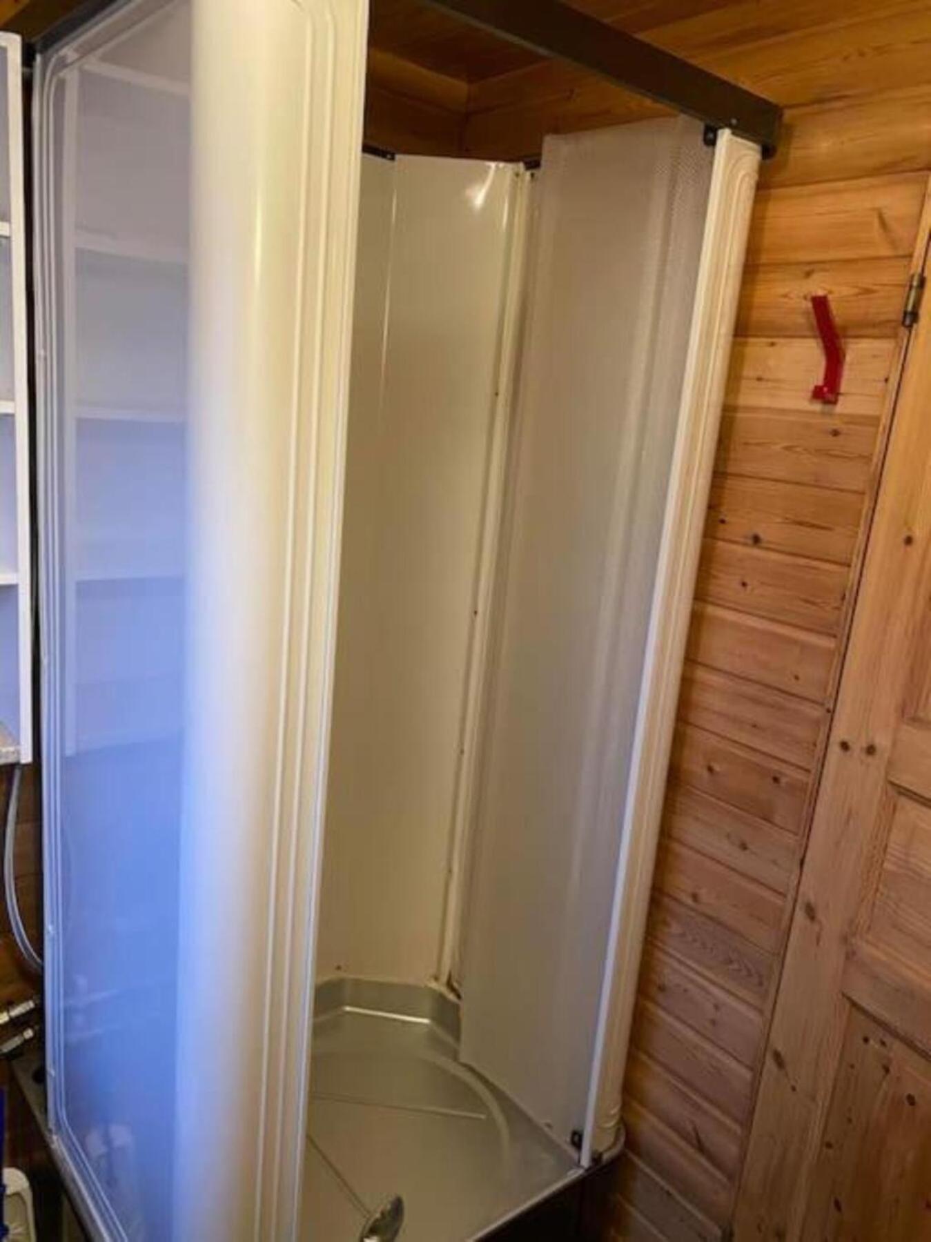 Cozy 2 Bedroom Cottage With Hot Tub Akureyri Exterior foto