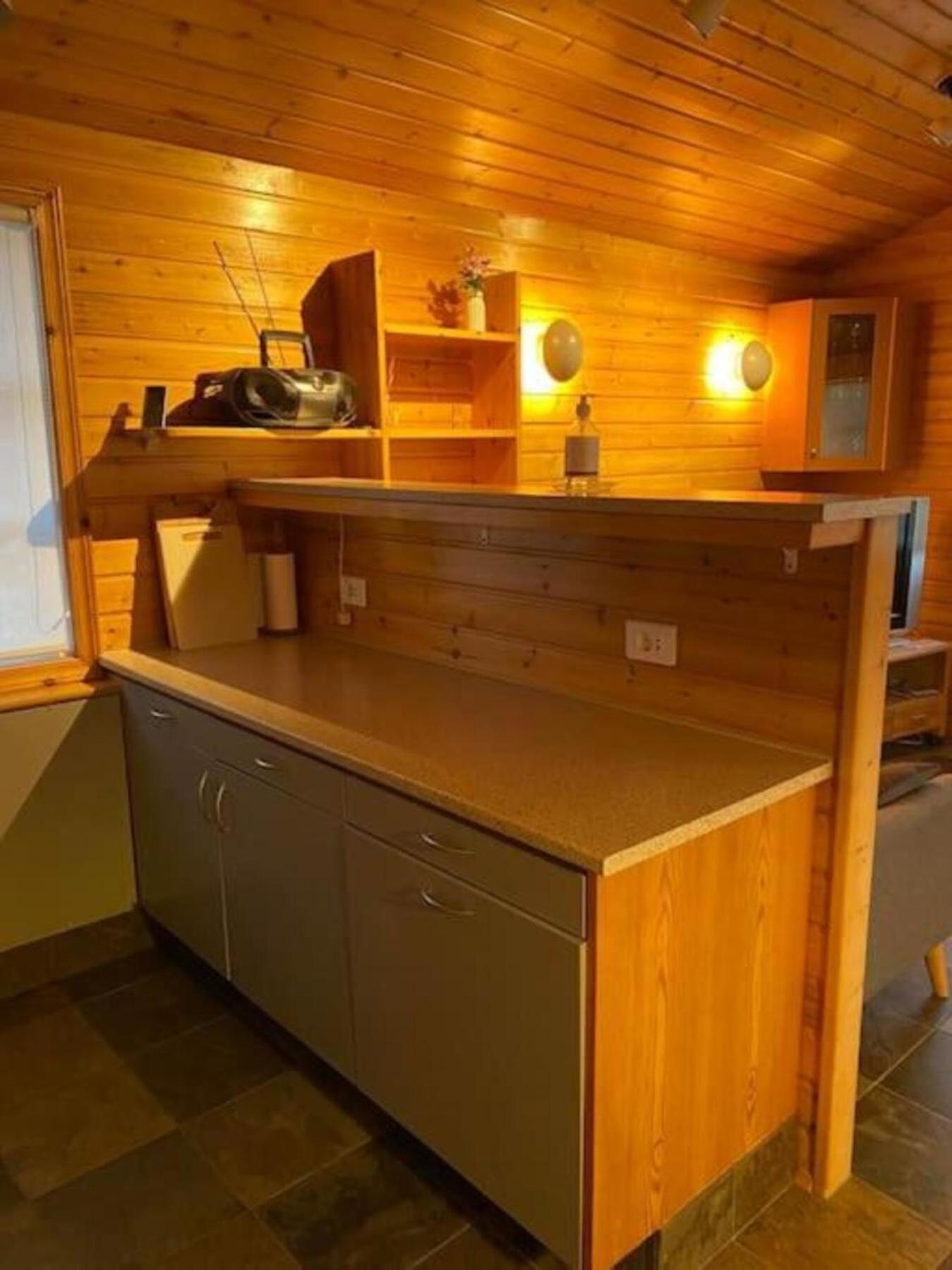 Cozy 2 Bedroom Cottage With Hot Tub Akureyri Exterior foto